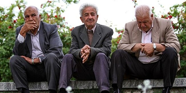میزان حقوق بازنشستگان و سربازان مشخص شد