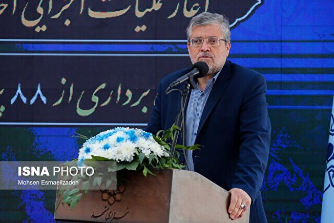 شهردار مشهد:
بهره‌برداری و کلنگ‌زنی بیش از ٢۴ هزار میلیارد تومان پروژه در هفته آینده در مشهد