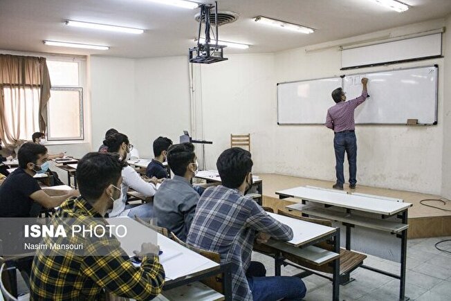 سرپرست پارک علم و فناوری دانشگاه فردوسی:
ارائه برنامه علمی از سوی نامزدها باعث جذب آرای قشر دانشگاهی می‌شود