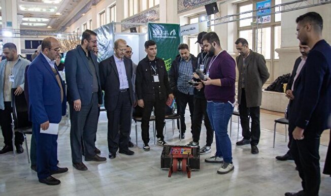 آغاز فرایند بیمه موبایل و لپ‌تاپ دانشجویان علوم پزشکی