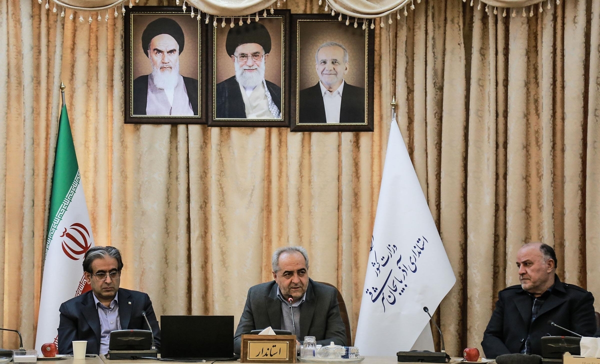 استاندار آذربایجان شرقی: رفع چالش‌های کشور نیازمند هم‌اندیشی و تعامل همه جریان‌هاست