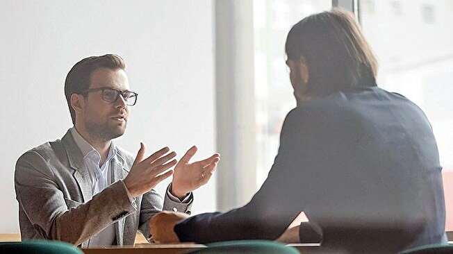 پرحرفی در مصاحبه؛ ضعف یا سبک شخصی؟