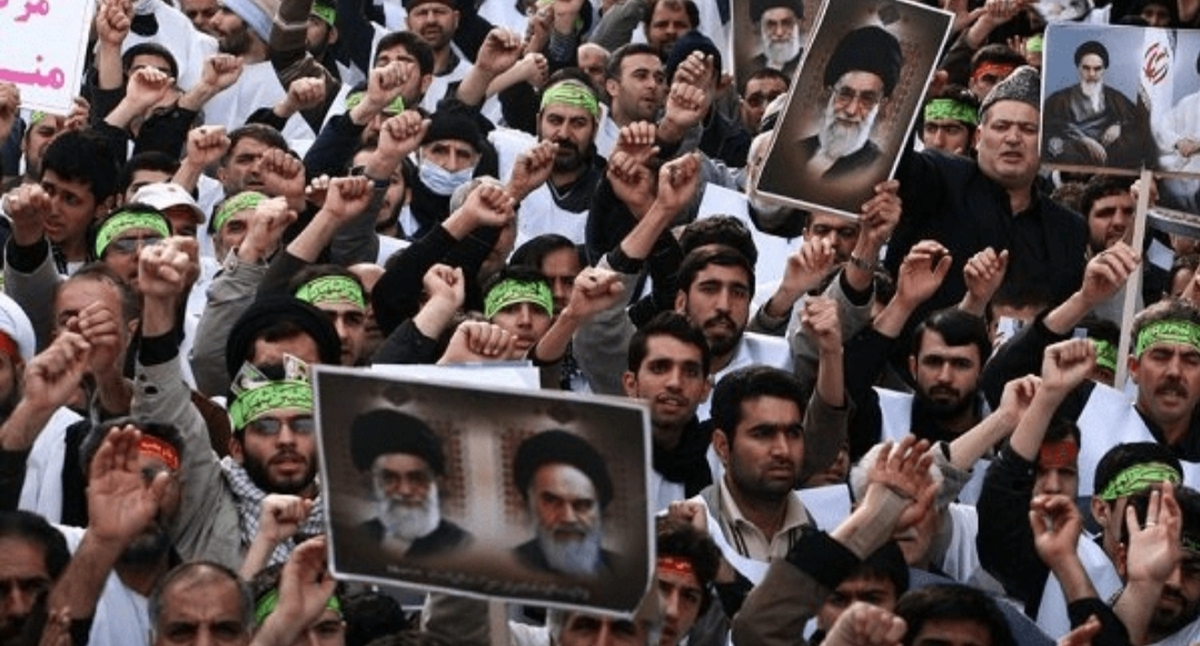 آذربایجان؛ قلب تپنده و سنگر استوار انقلاب