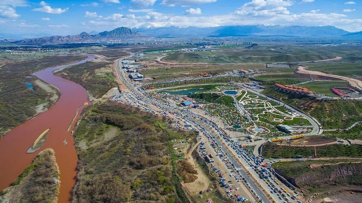 تصویب ۱۰۰ همت طرح سرمایه‌گذاری جدید در منطقه آزاد ارس