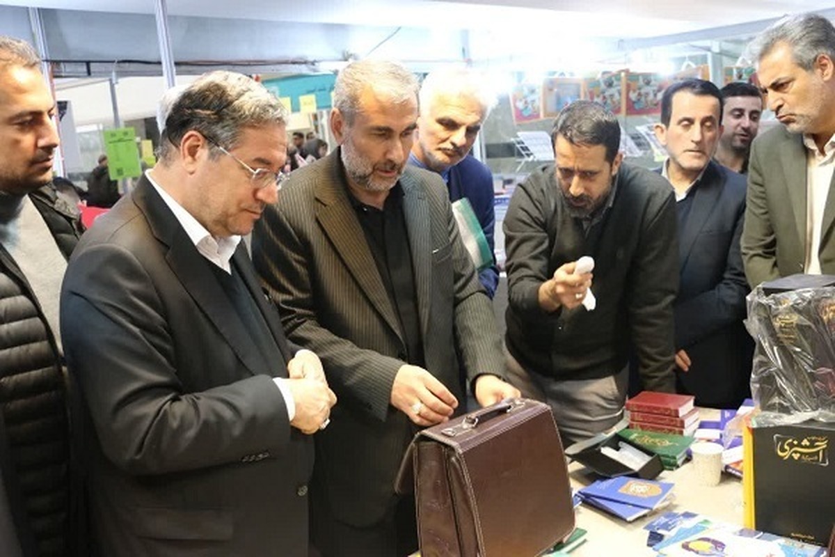 نمایشگاه کتاب شاه‌ بیت فعالیت‌های فرهنگی استان است