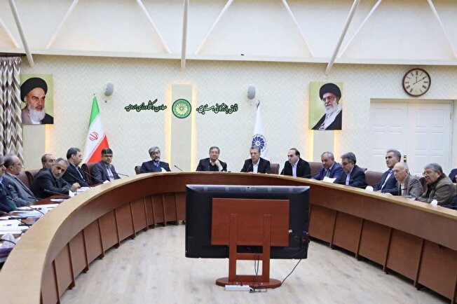 امانتداری در انتخابات و حمایت بی‌قیدوشرط از تولید، دو اولویت استان