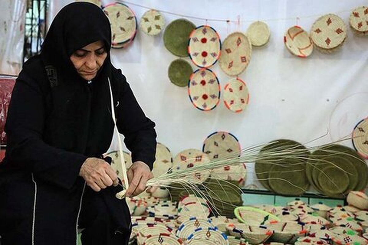 چالش‌ها و واقعیت دنیای کارآفرینی برای زنان سرپرست خانوار | نان‌آوری برای دیگران