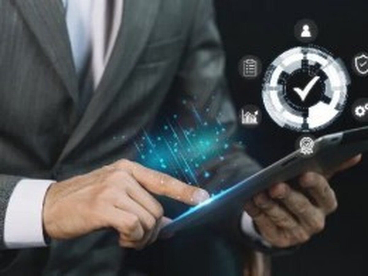 راهکاری بومی برای دیجیتالی سازی کسب و کار‌های کوچک؛ ساده‌سازی مدیریت مالی کسب و کار‌های خرد با طراحی اپلیکیشن بومی