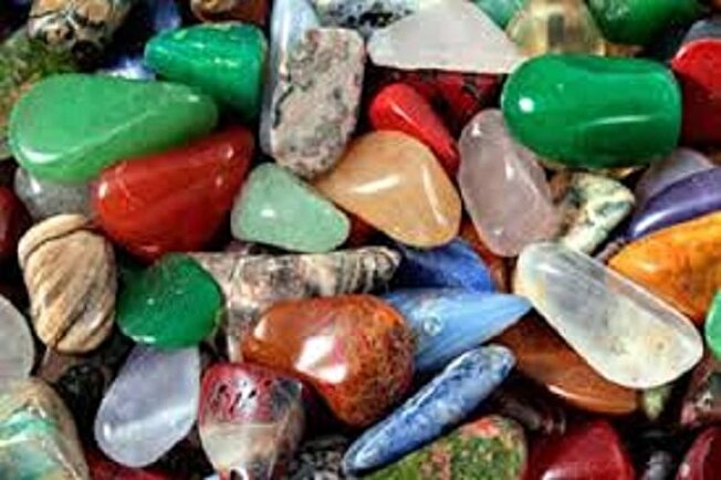 خراسان جنوبی بهشت گوهرسنگها؛ چالش تبدیل سنگهای خام به گنجینه اقتصادی