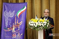 دانشجویان در کنار تحصیل، هنر و مهارت کسب کنند و همیشه نسبت به جامعه احساس مسولیت داشته باشند