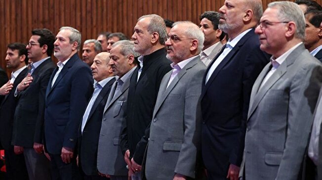 باید دانش آموزانی تربیت کنیم که بتوانند خودشان را با تغییرات کشور،‌ تغییر دهند