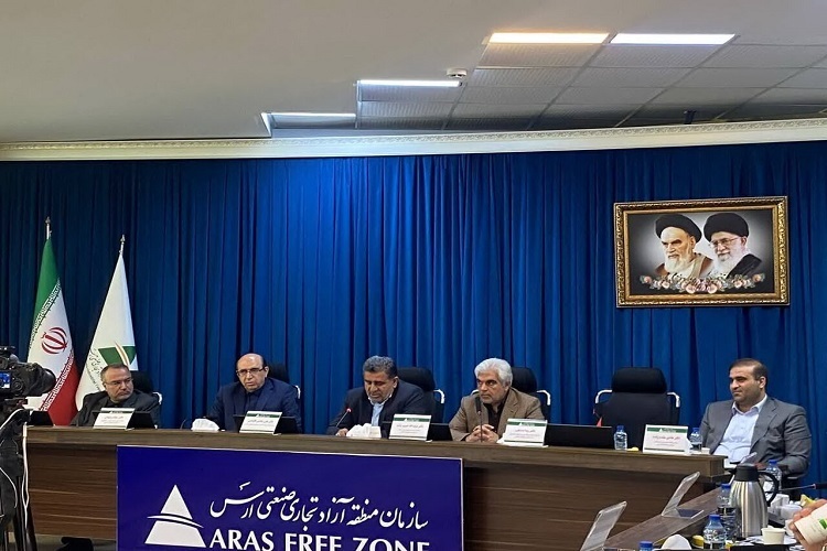 مشوق‌های فعالان اقتصادی در مناطق آزاد احیا شود