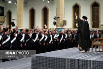 دیدار هزاران نفر از کارگران سراسر کشور با رهبر انقلاب