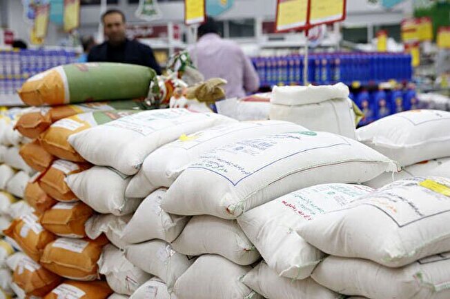 لرستان کمبودی در کالاهای اساسی ندارد