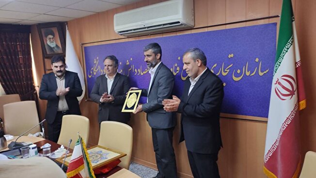مراسم تودیع و معارفه معاون آموزش و کارآفرینی جهاددانشگاهی برگزار شد
