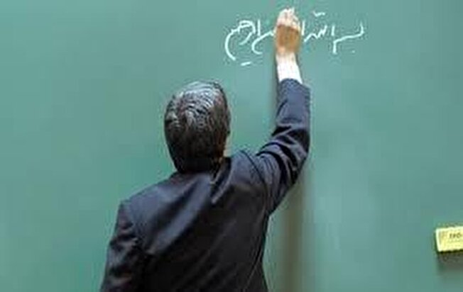سقف سنی متقاضیان عضویت هیأت علمی ۵۵ سال شد