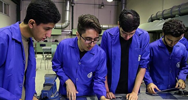 چطور «طرح کارورزی» به اشتغال موفق می‌انجامد؟