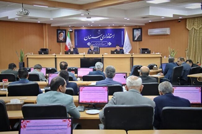 استاندار سمنان:‌ تمام‌قد از صنعتگران آسیب‌دیده جنگ اخیر حمایت می‌شود