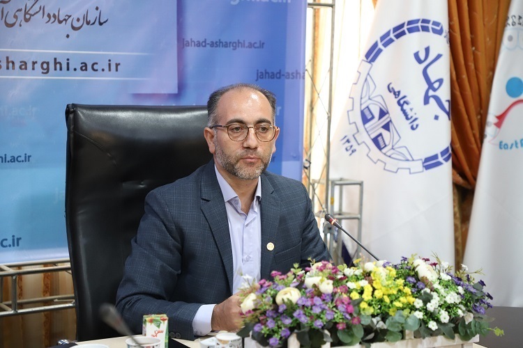 جهاددانشگاهی تمامی نخبگان و اعضای هیئت علمی دانشگاه‌ها را همکار خود می‌داند