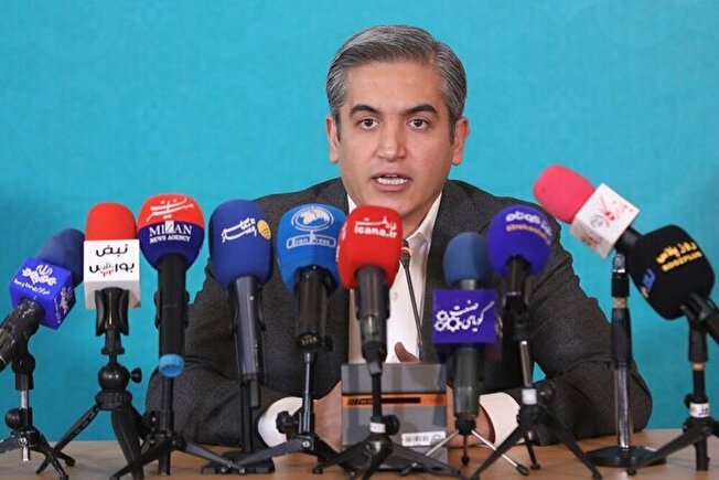 آمادهایم از ظرفیتهای تقنینی مجلس برای تقویت جهاد دانشگاهی بهره بگیریم