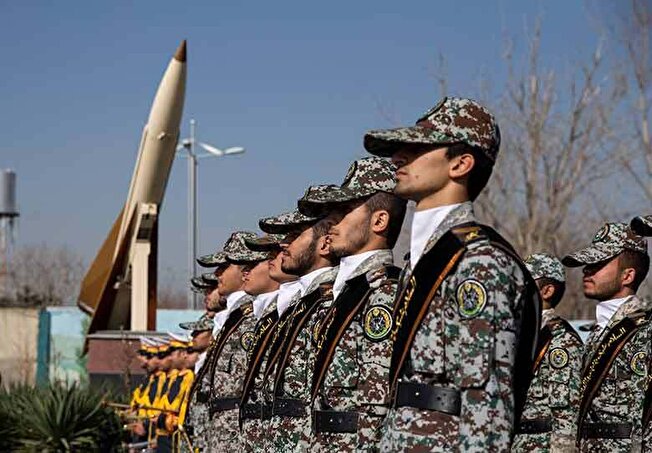 آگهی جذب افسری پیمانی و کارمند علمی و تجربی نیروی پدافند هوایی ارتش
