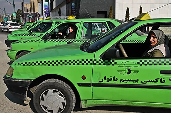 افزایش تاکسیرانان زن در تهران/ آغاز پلاک‌گذاری ۷۰۰ دستگاه تاکسی برقی شاسی بلند