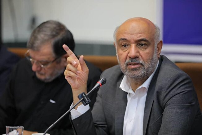 میدری: مهم‌ترین مشکل واگذاری شرکت‌ها به بخش خصوصی، قیمت‌گذاری پایین‌تر از ارزش واقعی این شرکت‌هاست