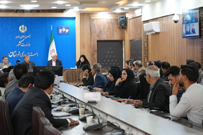 افزایش ۱۰۰ درصدی سهم اداره کار لرستان از تسهیلات تبصره ۱۵