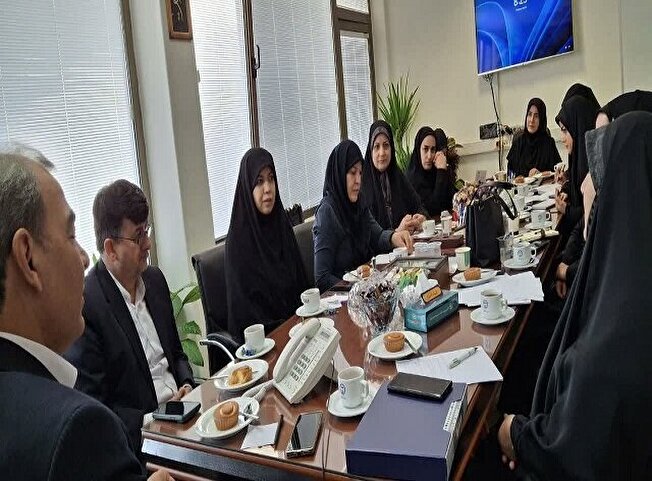 تسهیل شرایط کاری و خانوادگی جهادگران، و اصلاح ساختارهای منابع انسانی/ بررسی ارتقای وضعیت حرفه‌ای و رفاهی بانوان شاغل در جهاد دانشگاهی
