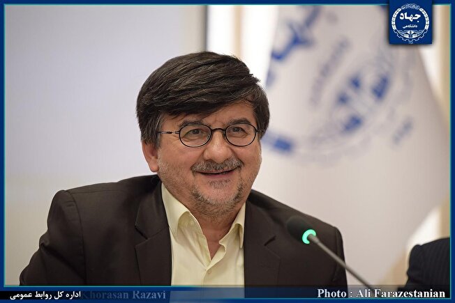 لزوم نقش‌آفرینی بیشتر جهاددانشگاهی در حل مشکلات کشور/ گسترش ارتباط با دانشجویان و دانشگاه‌ها