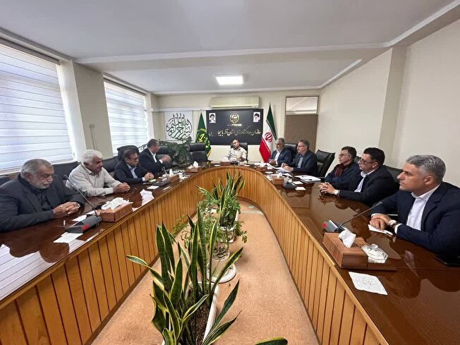 تأمین سیب درختی شب عید از باغات آذربایجان‌غربی آغاز شد