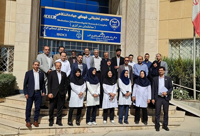 توانمندی‌های فناورانه پژوهشکده توسعه صنایع شیمیایی در کنار پژوهش و فناوری شرکت ملی مناطق نفت‌خیز جنوب