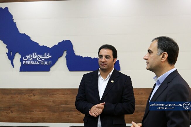 بازدید معاون توسعه مدیریت و منابع استاندار بوشهر از مرکز نوآوری و شتابدهی جهاددانشگاهی استان
