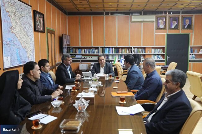 تاکید استاندار ایلام بر تلاش برای حفظ اشتغال موجود و ایجاد فرصت‌های جدید