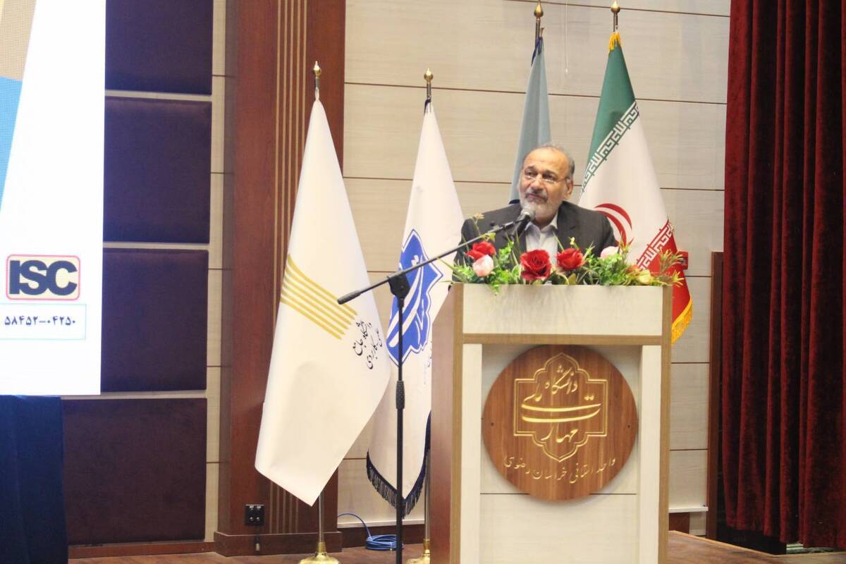 تقویت ارتباط بین آموزش عالی و بازار کار در جهت مهارت افزایی و اشتغال فراگیر است