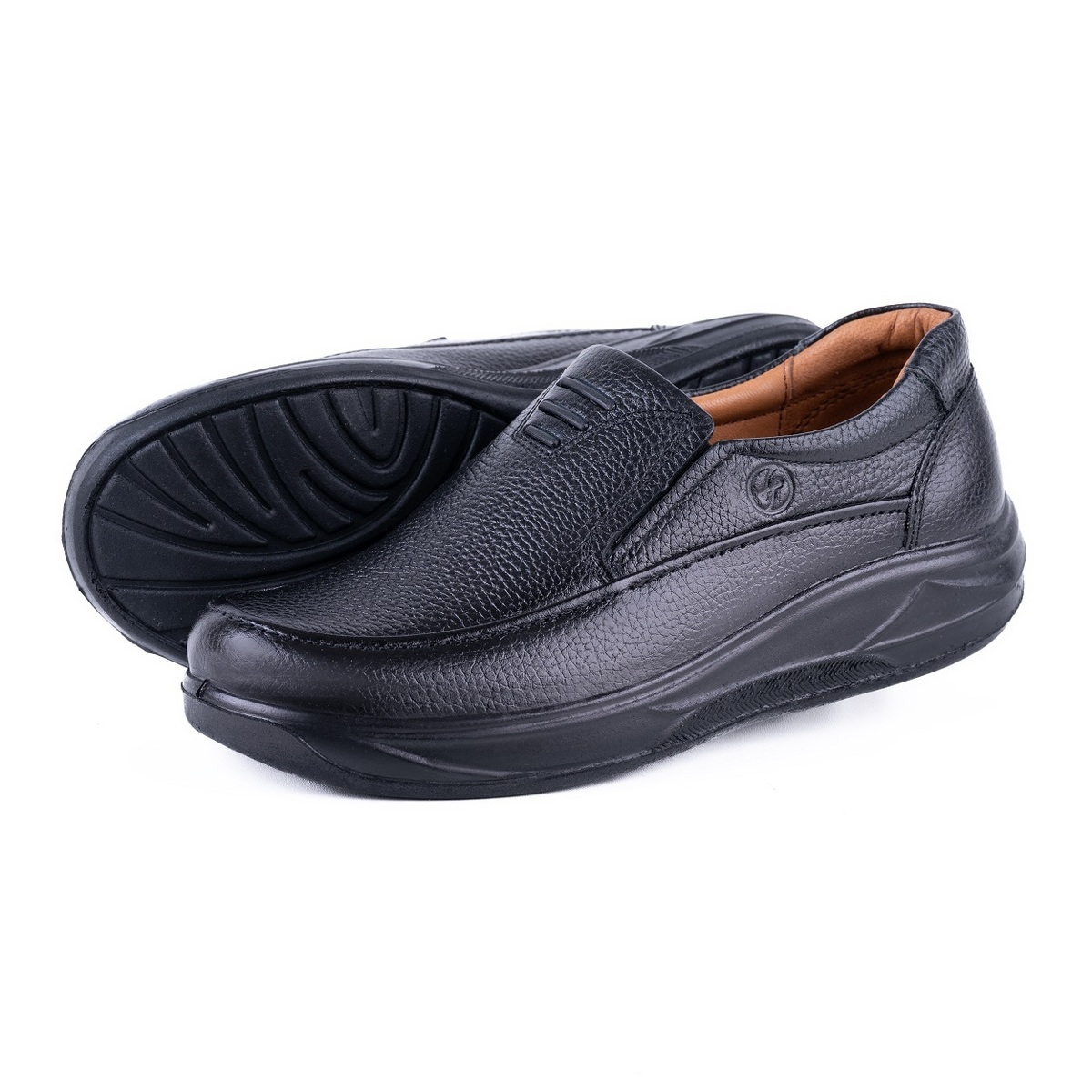 تولید سالیانه ۵۰ میلیون جفت کفش در تبریز