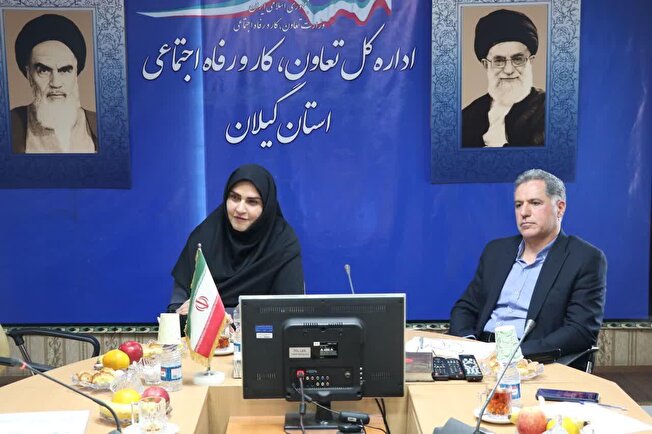 گفت‌وگو میان کارگر، کارفرما و دولت باید مبنای تصمیم‌گیری‌ها باشد