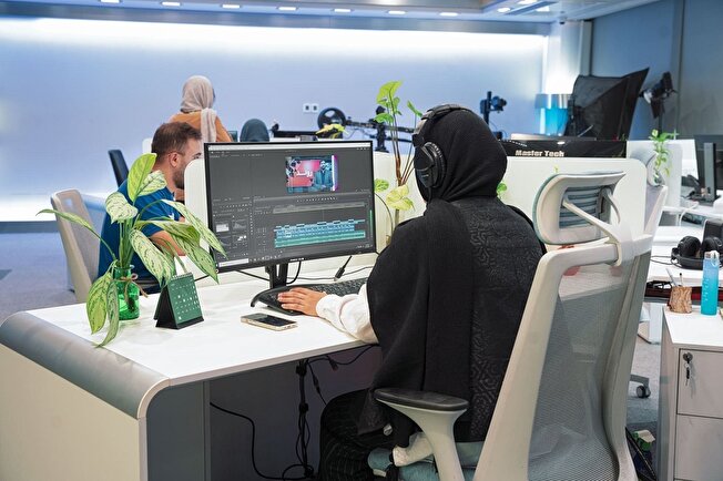 رویافروشان در بازار اشتغال مشغول به کارند