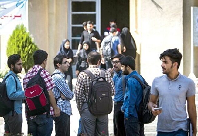 دانشجویان بر اساس نیاز بازار آموزش می‌بینند؟