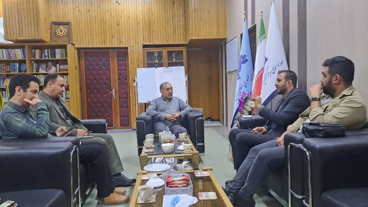دیدار مسئول بسیج دانشآموزی آذربایجان غربی با مدیرکل صدا و سیمای استان