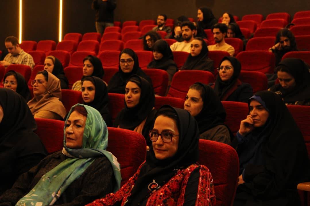 تفاهم نامه همکاری دانشگاه علم و فرهنگ و انجمن فرهنگی هنری زنان ناشر