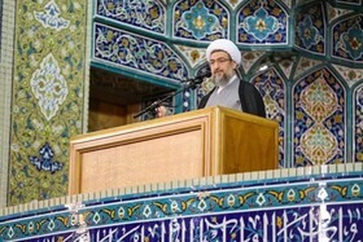 امام جمعه تبریز: آمریکا و رژیم صهیونیستی حتی قابل اعتنا هم نیستند