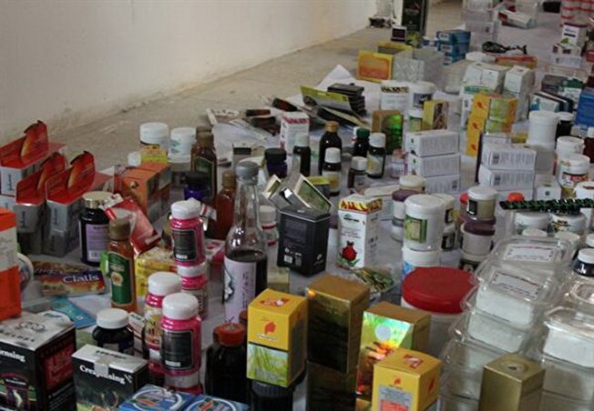 ضبط داورهای غیرمجاز از مغازه گیاهان دارویی