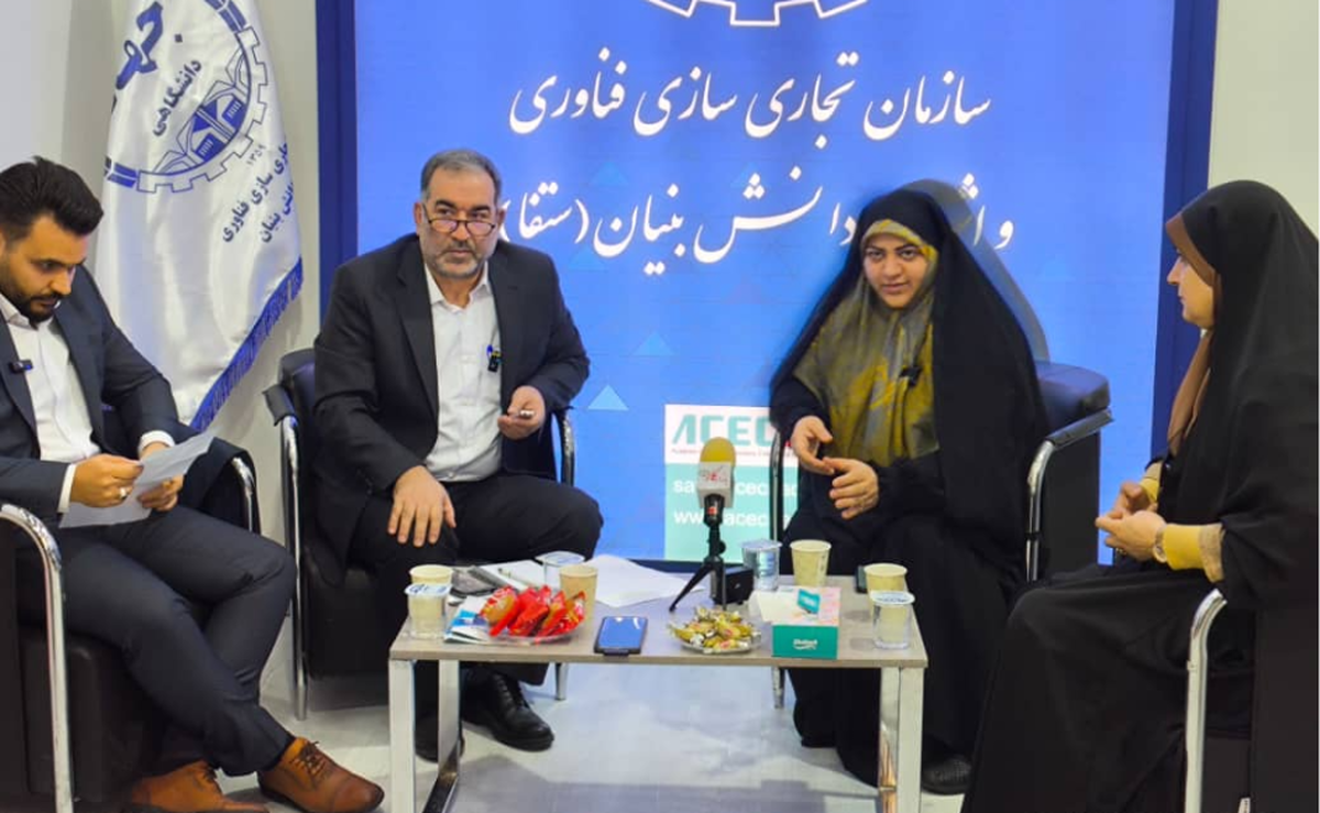 فریلنسرها قربانی نگاه سنتی به بازار کار شده‌اند/ جهاد دانشگاهی می تواند بستر ساز توسعه کسب و کارهای فریلنسری باشد