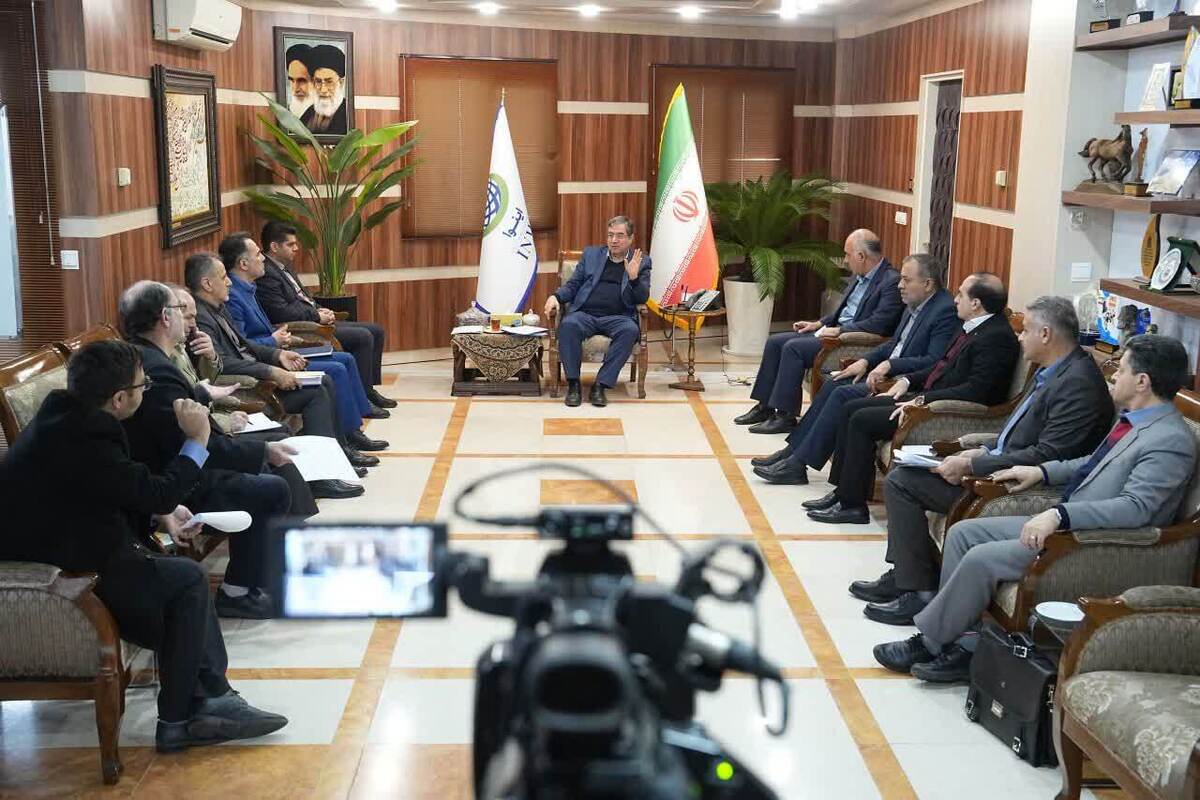 برگزاری جلسه بررسی و رفع مشکلات واردکنندگان آذربایجان‌غربی