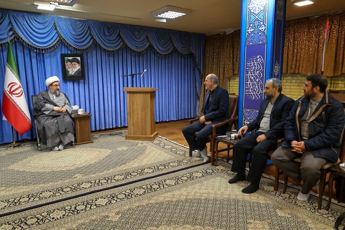 ضرورت حمایت خیران سلامت از فعالیت‌های درمانی جهاددانشگاهی در راستای جوانی جمعیت