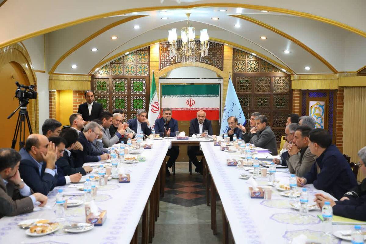 نماینده مردم تبریز: اتخاذ تدابیر فوری برای کارگرانی که در جنگ بیکار شده&zwnj;اند