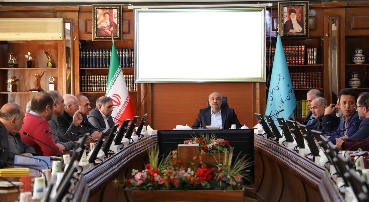 جلسه جنگی وزارت رفاه با کمیسیون اجتماعی مجلس/ برنامه&zwnj;ریزی برای جبران آسیب&zwnj;های جنگ و حمایت از کارگران