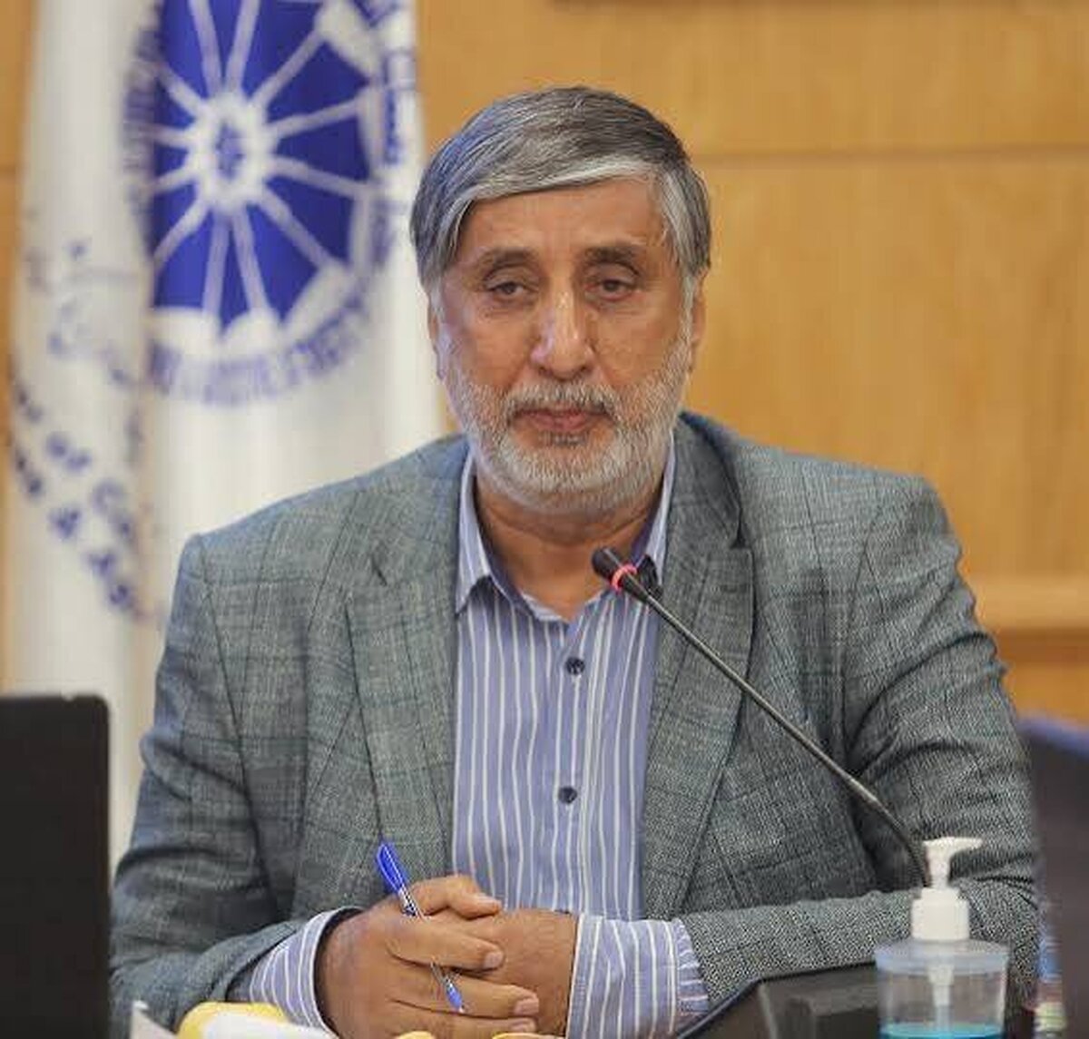 مشاور عالی اتاق مشترک ایران و افغانستان مطرح کرد
فرصت&zwnj;های طلایی جذب سرمایه&zwnj;گذاران افغان با ضعف قوانین و زیرساخت&zwnj;ها از دست رفت
