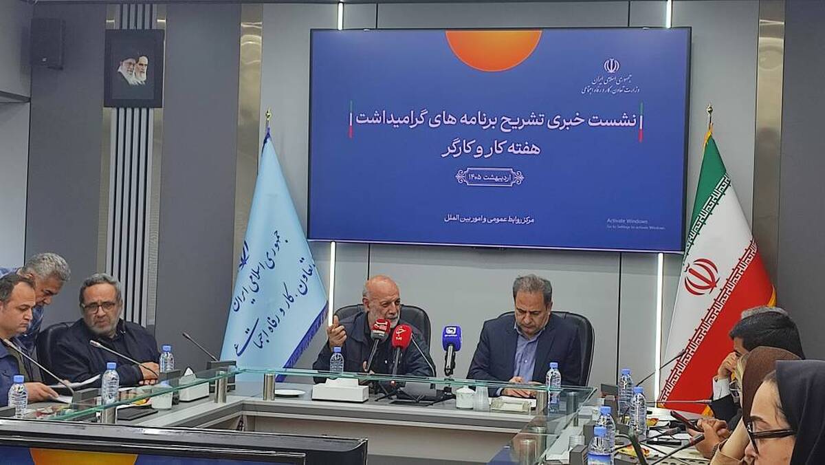تشریح برنامه&zwnj;های هفته کارگر؛  130 هزار شغل مستقیم از دست رفت